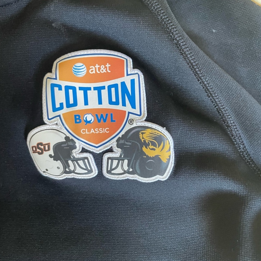 Nike Therma-Fit Zip up Hoodie! size Medium At&t Cotton Bowl Classic OSU Vs Misso